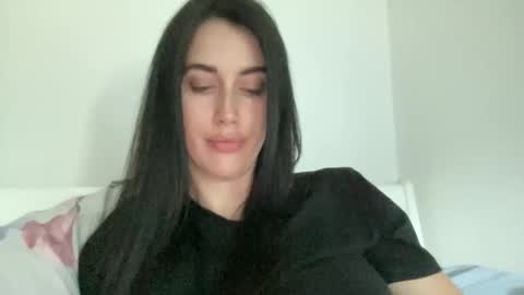 cute_kriss94 online show from May 22, 2026, 4:45 pm