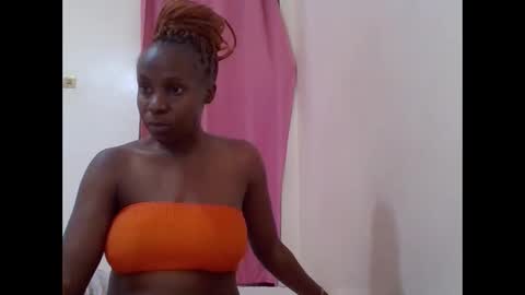 Snapshot of cute_lizah chatting on February 26, 2025, 11:09 am cute_lizah online show from February 26, 2025, 11:09 am