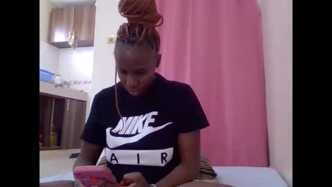 Snapshot of cute_lizah chatting on March 3, 2025, 8:49 am cute_lizah online show from March 3, 2025, 8:49 am
