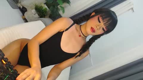 Jane online show from April 20, 2026, 11:02 am