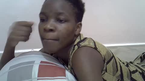 Snapshot of cute_marion chatting on February 14, 2025, 2:07 am cute_marion online show from February 14, 2025, 2:07 am