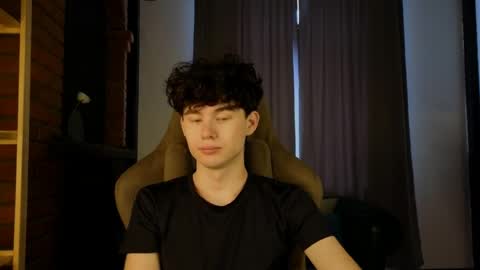 Mike online show from April 17, 2026, 9:01 am