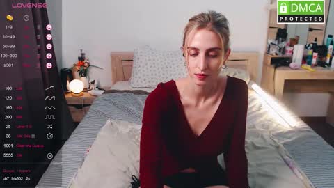 Milana online show from October 17, 2025, 12:30 pm