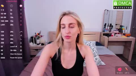 Milana online show from March 22, 2026, 11:57 am