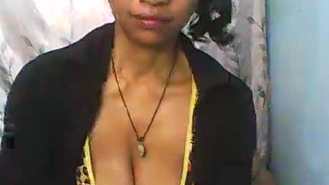 Snapshot of cute_moll chatting on December 2, 2024, 7:03 am murielle online show from December 2, 2024, 7:03 am