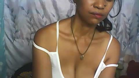 Snapshot of cute_moll chatting on January 10, 2025, 11:43 am murielle online show from January 10, 2025, 11:43 am