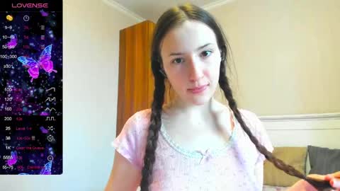 Snapshot of cute_nana2 chatting on April 20, 2026, 12:02 am cute_nana2 online show from April 20, 2026, 12:02 am