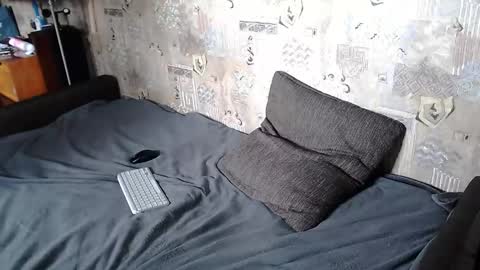 Oliver online show from September 19, 2025, 9:22 am