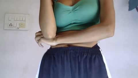 Snapshot of cute_ruhii chatting on July 18, 2026, 4:05 am ruhi online show from July 18, 2026, 4:05 am