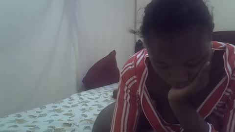 cute_savanna online show from October 7, 2025, 5:15 am