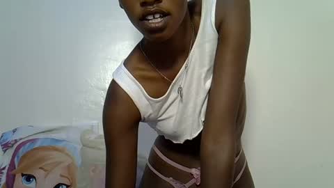 Snapshot of cute_sexxy1 chatting on October 8, 2025, 9:01 pm cutie online show from October 8, 2025, 9:01 pm