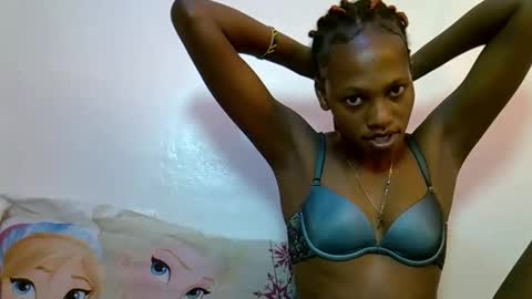 Snapshot of cute_sexxy1 chatting on October 12, 2025, 11:42 am cutie online show from October 12, 2025, 11:42 am