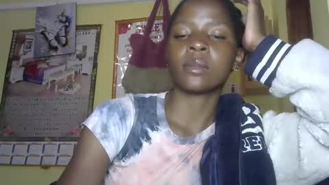 SHARON online show from November 4, 2025, 8:08 pm