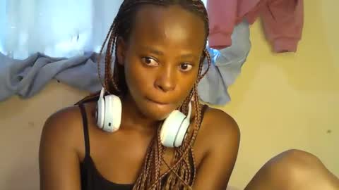 Snapshot of cute_sonny chatting on November 14, 2025, 6:23 am cute_sonny online show from November 14, 2025, 6:23 am