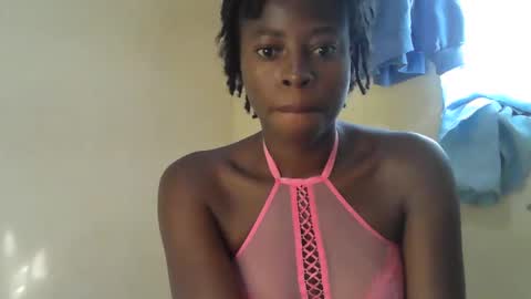 cute_sonny online show from June 1, 2026, 5:20 am