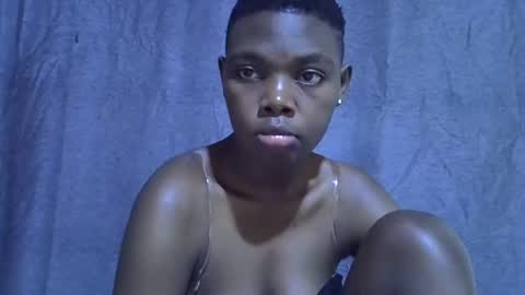 Snapshot of cute_tamara1 chatting on October 4, 2025, 12:08 am cute_tamara1 online show from October 4, 2025, 12:08 am