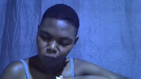 Snapshot of cute_tamara1 chatting on October 14, 2025, 7:20 am cute_tamara1 online show from October 14, 2025, 7:20 am