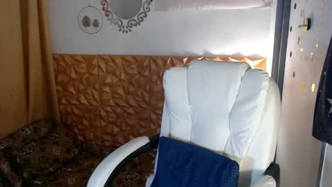 Steph online show from March 1, 2025, 3:43 am