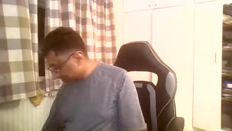 fuktoiboi online show from May 2, 2026, 10:59 pm