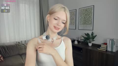 Alice online show from October 24, 2025, 7:49 am