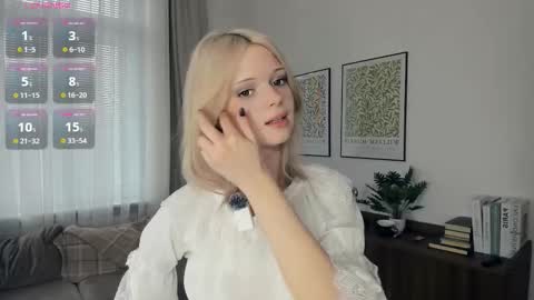Alice online show from November 1, 2025, 8:05 am