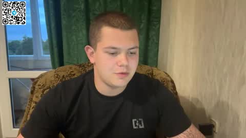 Snapshot of cutebutnaughty_ chatting on May 29, 2026, 6:17 pm Alex online show from May 29, 2026, 6:17 pm