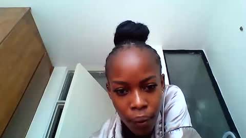 cutecherie online show from June 9, 2026, 9:54 am