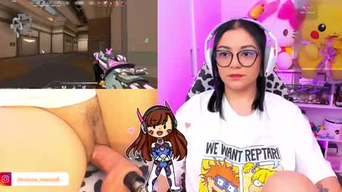 Cinna independent model online show from February 28, 2025, 5:37 pm