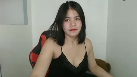 cutecindy2000 online show from March 3, 2025, 1:53 am