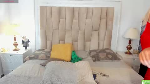 Snapshot of cutedollbabihotts chatting on February 27, 2026, 3:23 pm cutedollbabihotts online show from February 27, 2026, 3:23 pm