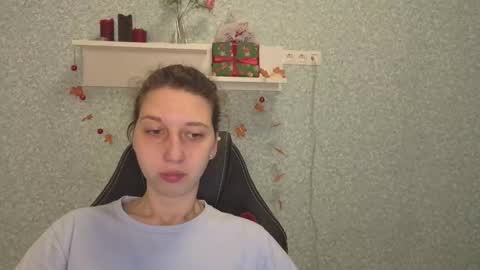 Elli online show from December 23, 2025, 5:27 am