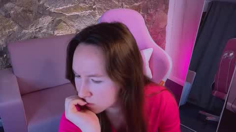 cuteglory online show from February 6, 2026, 1:32 am