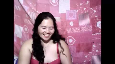 cutehornymom online show from June 5, 2026, 4:13 pm