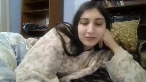 cutekattie online show from February 18, 2026, 5:14 am