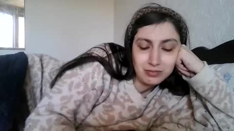 cutekattie online show from April 10, 2026, 5:56 am