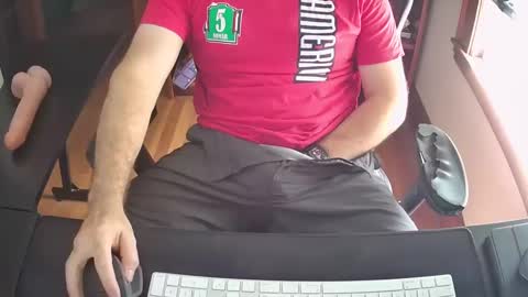 cutenerd15 online show from September 30, 2025, 4:23 pm