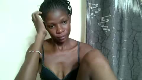 Cutequeen8 online show from January 21, 2025, 7:06 pm