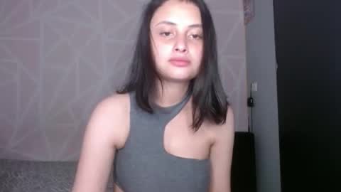 Snapshot of cutesophia11 chatting on January 2, 2025, 6:18 am sophia online show from January 2, 2025, 6:18 am