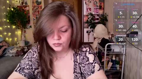 Snapshot of cutewhip chatting on April 22, 2026, 1:23 pm cutewhip online show from April 22, 2026, 1:23 pm