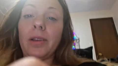 cuteycourtney2224 online show from June 11, 2026, 3:26 am