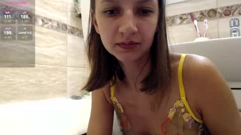 Snapshot of cutie_and_sexy chatting on December 16, 2024, 4:23 am Alisa online show from December 16, 2024, 4:23 am