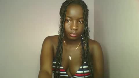 cutie_choco online show from October 14, 2025, 12:17 pm