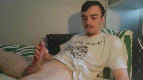 Snapshot of cutie_garlix chatting on May 31, 2026, 9:38 am cutie garlix online show from May 31, 2026, 9:38 am
