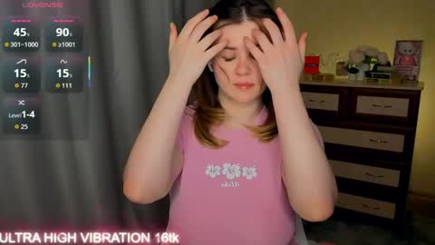 Snapshot of cutie_mili chatting on April 26, 2026, 11:30 am mili online show from April 26, 2026, 11:30 am