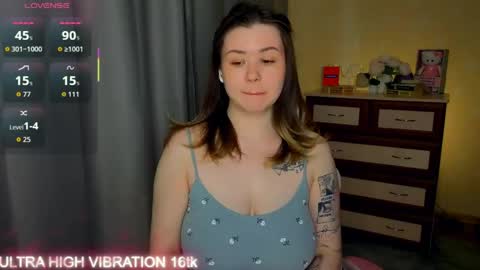 Snapshot of cutie_mili chatting on May 12, 2026, 8:22 am mili online show from May 12, 2026, 8:22 am