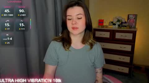 Snapshot of cutie_mili chatting on May 13, 2026, 9:39 am mili online show from May 13, 2026, 9:39 am