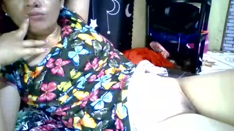 cutie_pie02 online show from March 25, 2026, 12:49 am