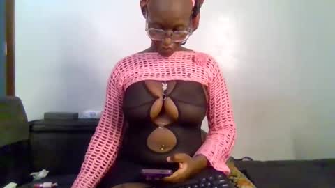 Snapshot of cutie_pumpkin_ chatting on March 10, 2026, 1:05 pm CUTIE online show from March 10, 2026, 1:05 pm