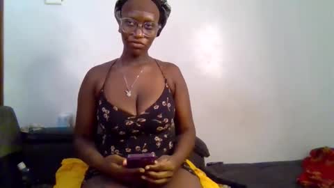 Snapshot of cutie_pumpkin_ chatting on March 16, 2026, 6:45 pm CUTIE online show from March 16, 2026, 6:45 pm
