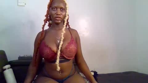 Snapshot of cutie_pumpkin_ chatting on April 4, 2026, 1:37 am CUTIE online show from April 4, 2026, 1:37 am